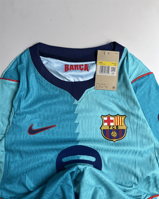 Main Image of Barcelona 3rd 26/27
