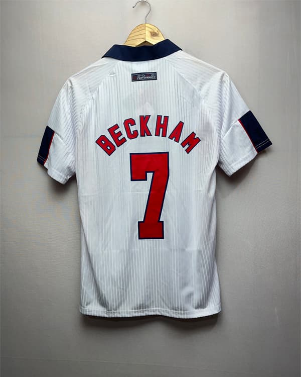 Main Image of Beckham 1998 England