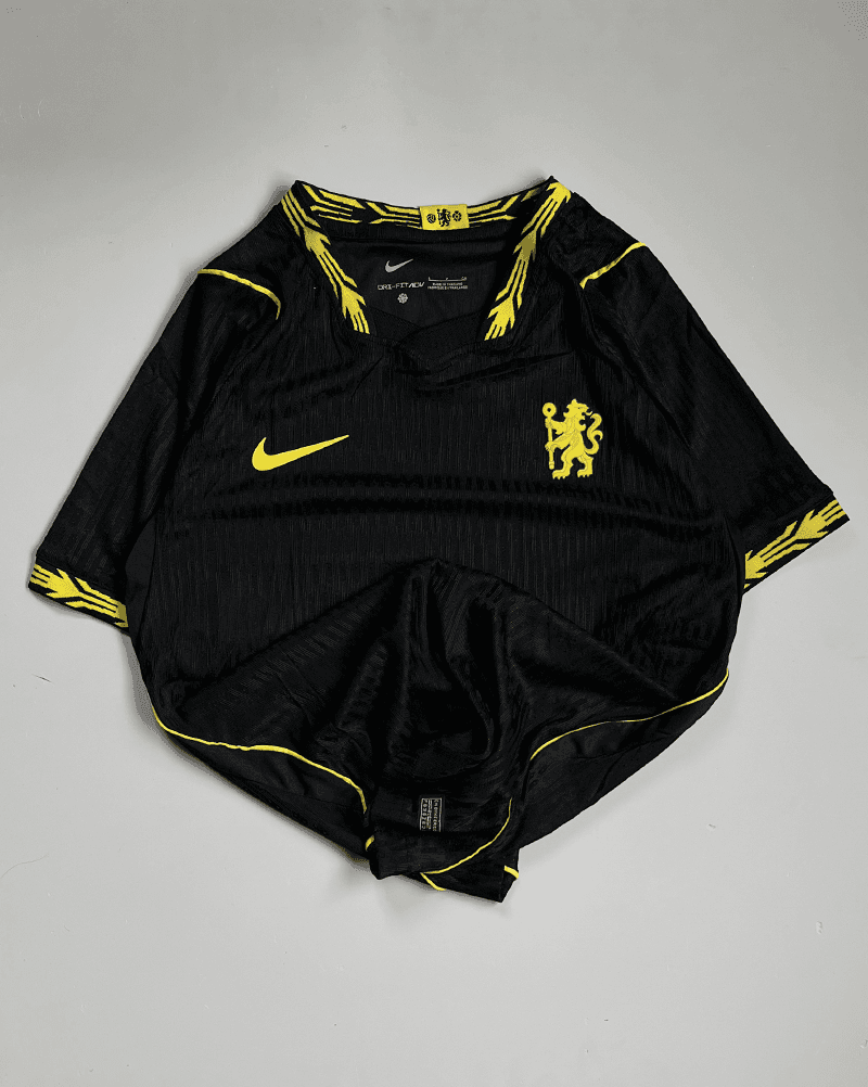 Main Image of Chelsea Away 26/27
