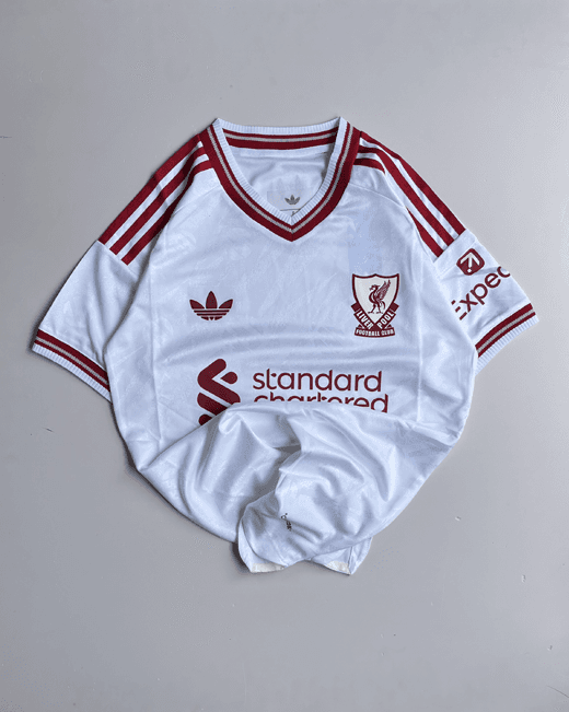 Liverpool away 26/27