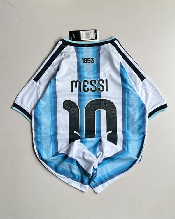 Main Image of Messi Argentina home 26 WC