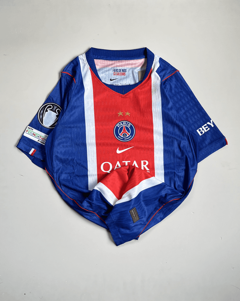 Main Image of PSG Home 26/27 (with Patch)