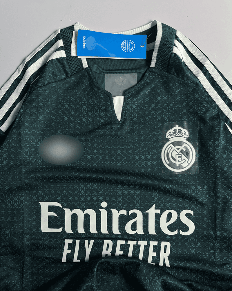 Main Image of Real Madrid away 26/27 Full Sleeve
