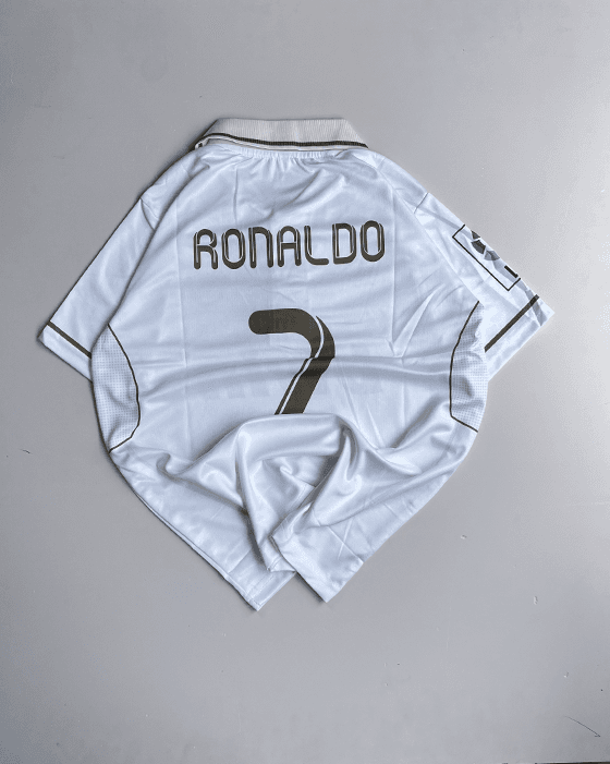 Main Image of Ronaldo retro Real Madrid Bwin 11/12