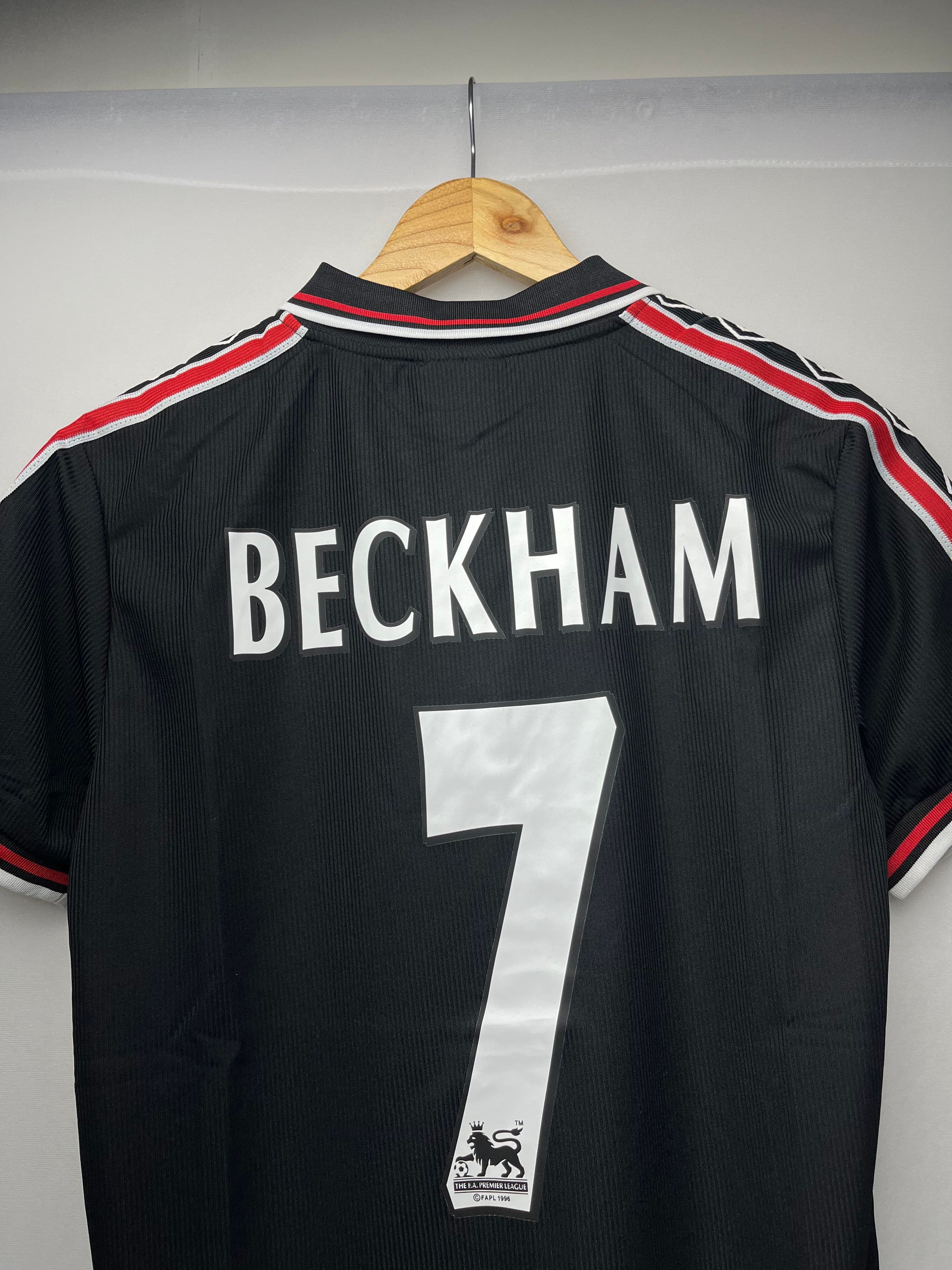 Beckham ManU 98/99 Away