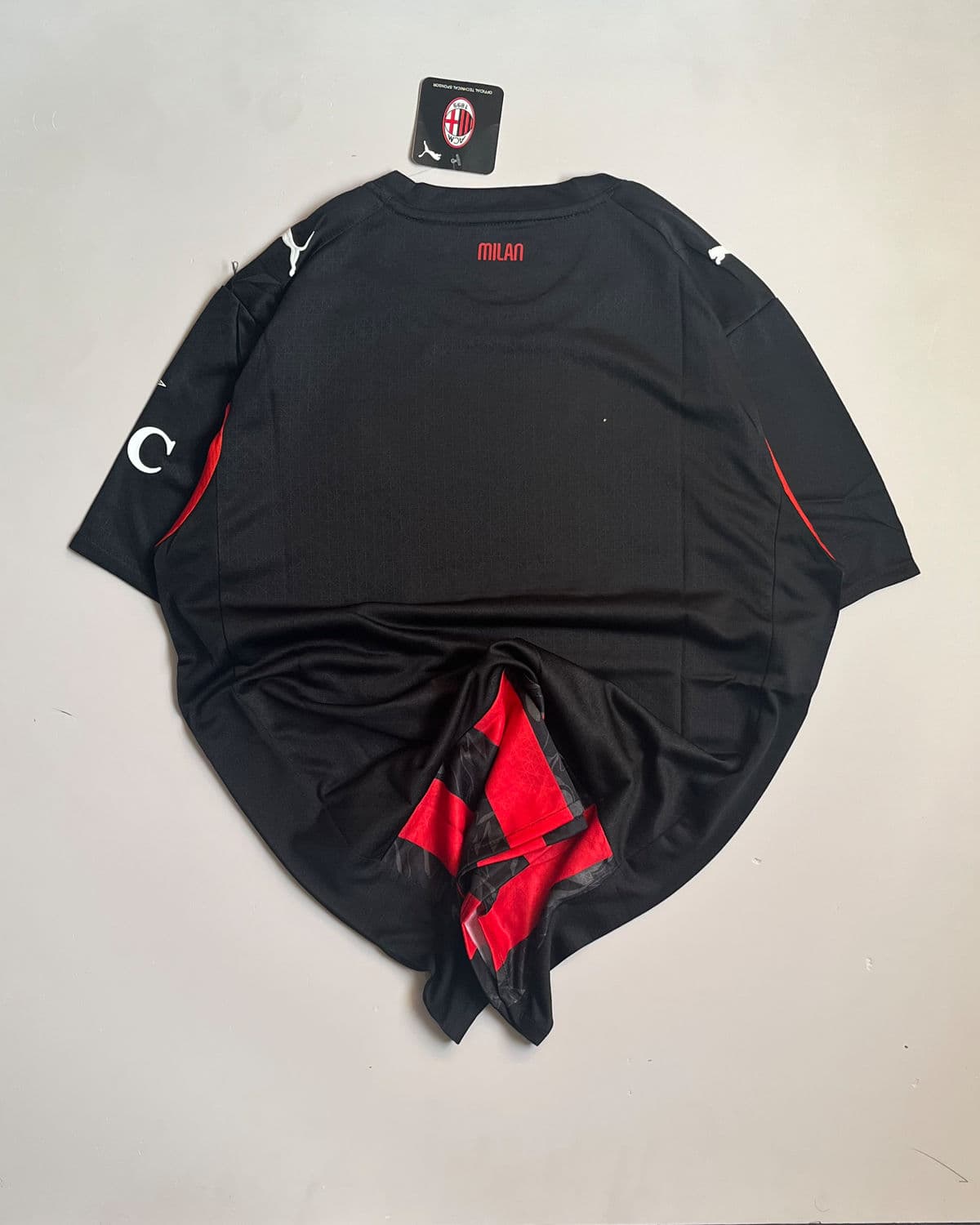 Thumbnail 4 of AC Milan Home 25/26
