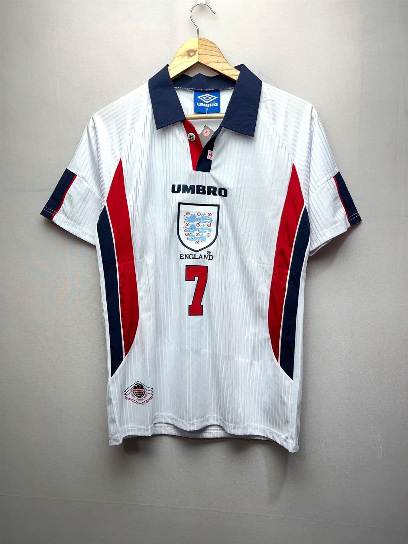 Thumbnail 4 of Beckham 1998 England