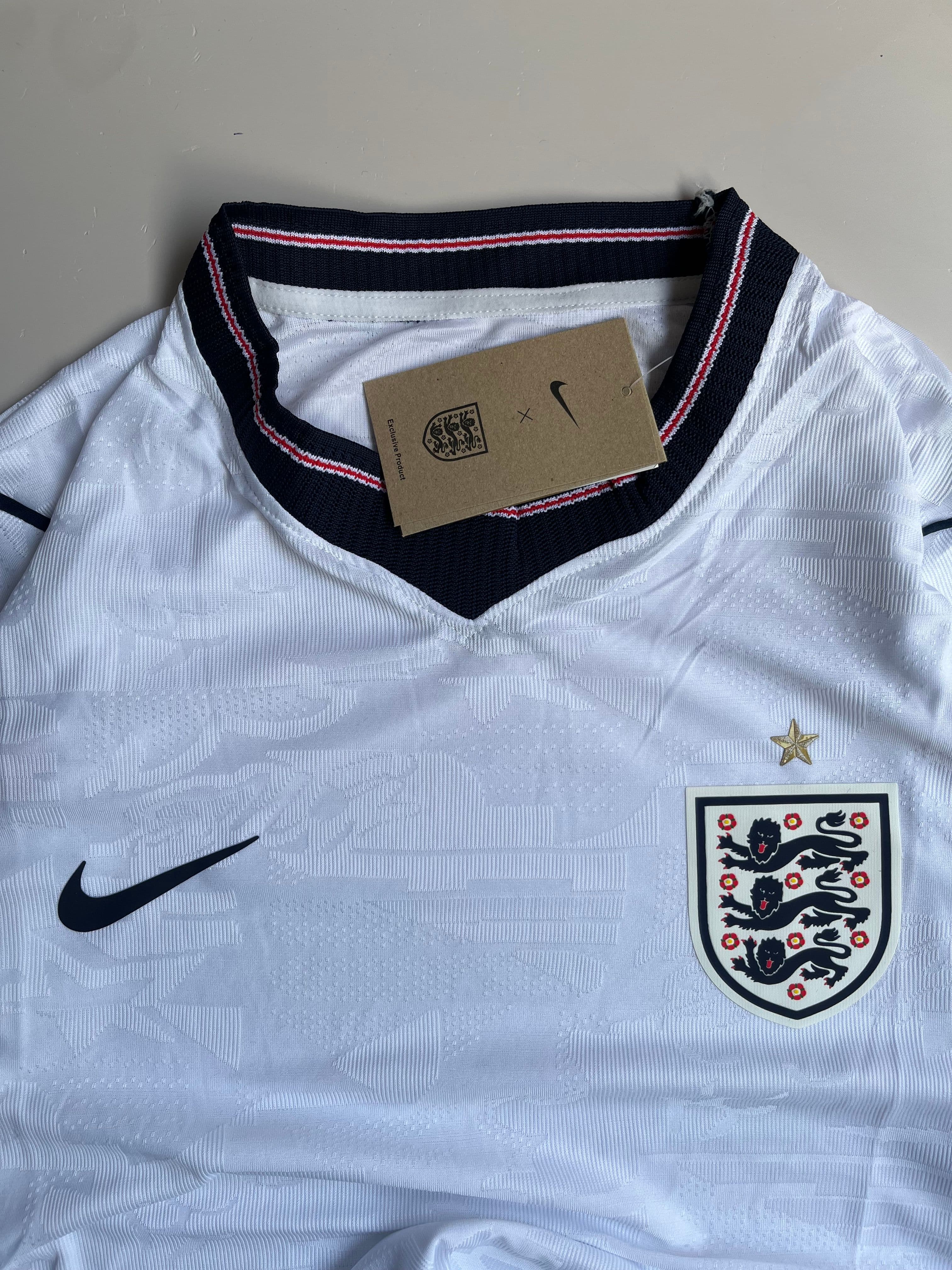 Thumbnail 3 of England Home 2026 WC