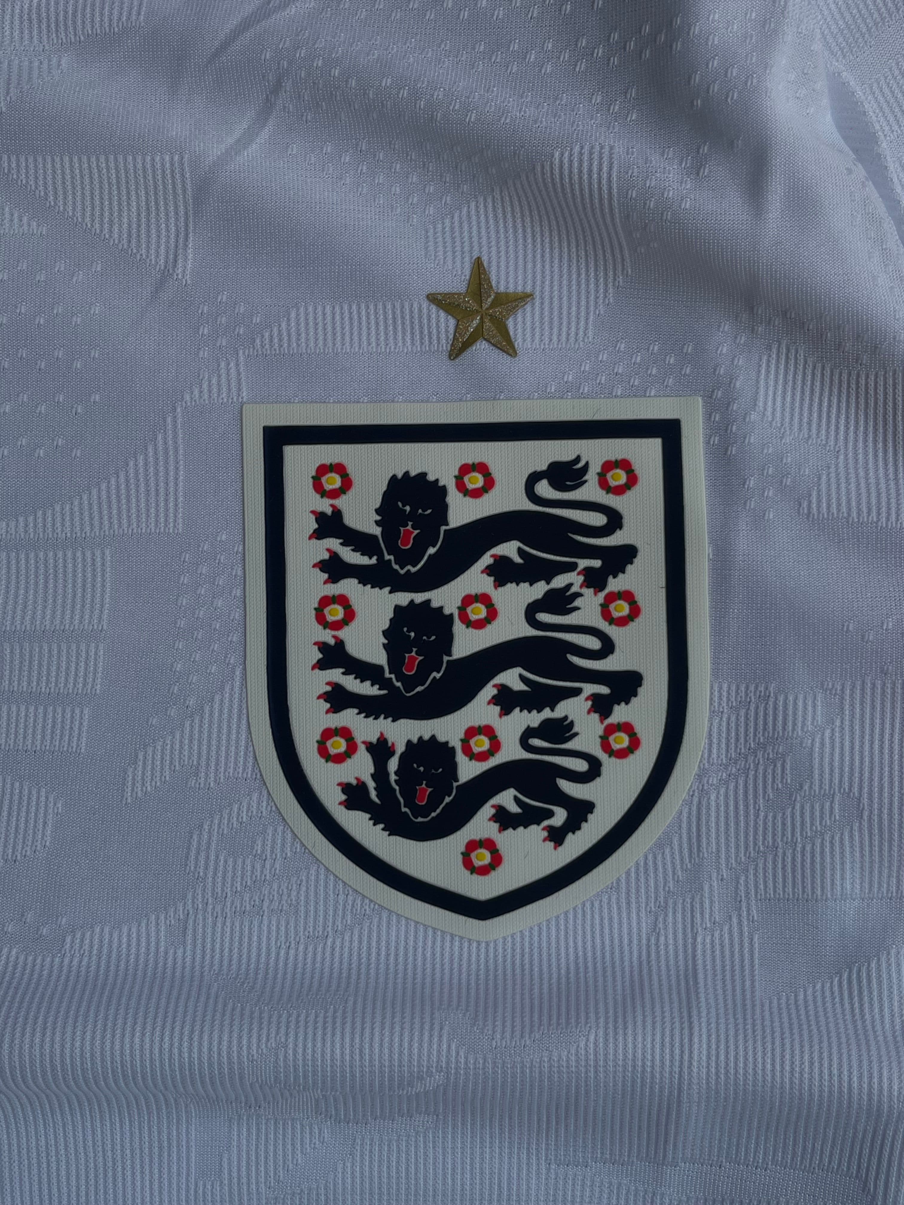Thumbnail 2 of England Home 2026 WC