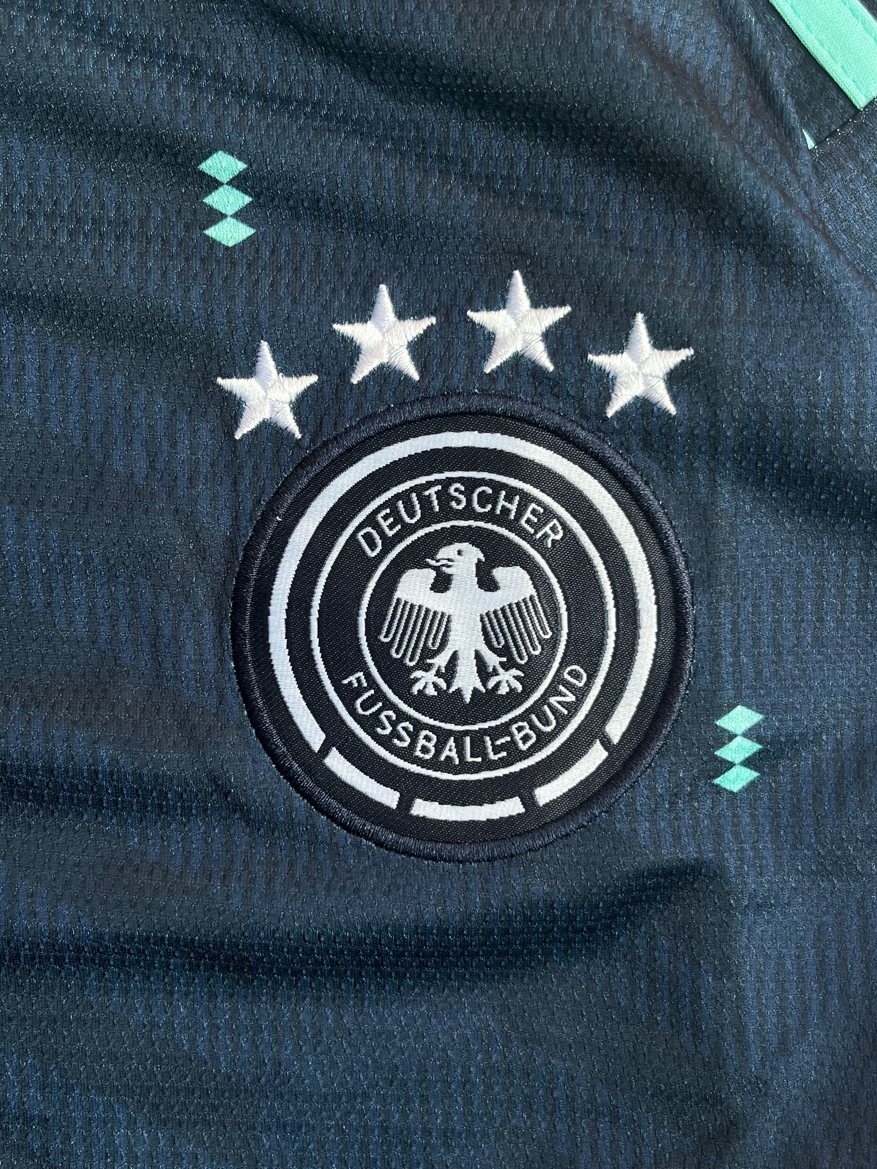 Thumbnail 2 of Germany away 2026 WC set