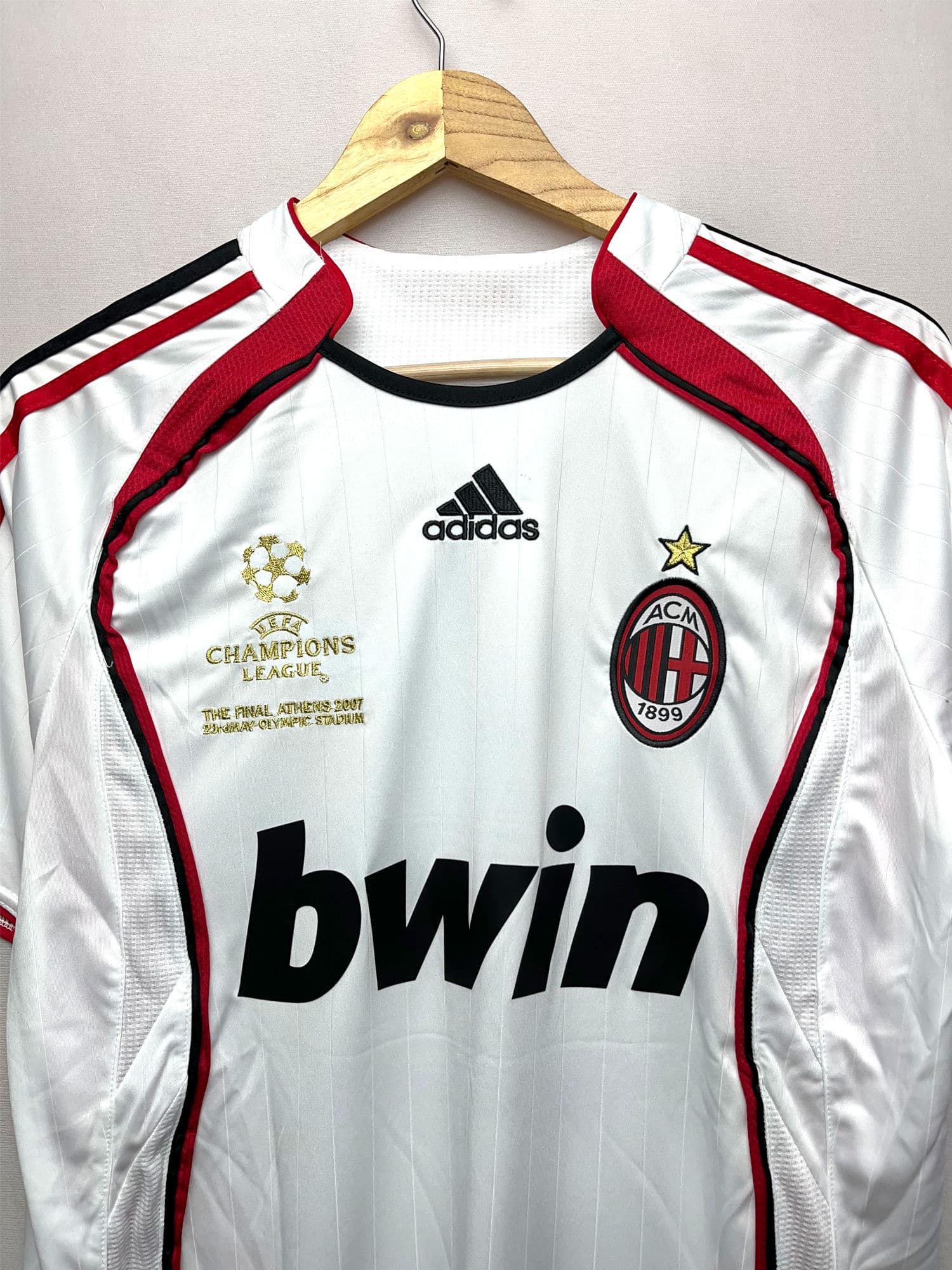 Thumbnail 2 of KAKA AC Milan 2006 Away