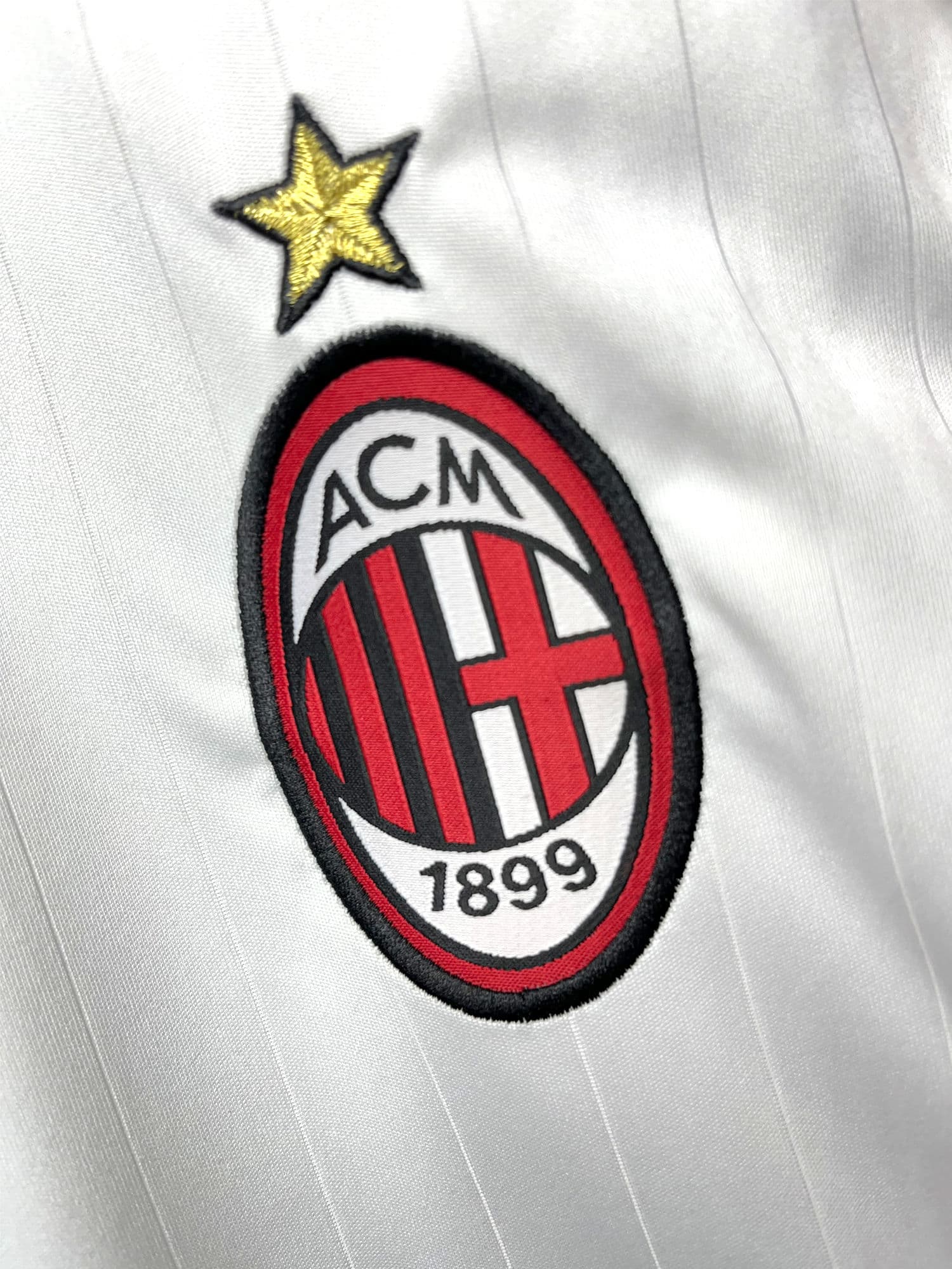 Thumbnail 3 of KAKA AC Milan 2006 Away