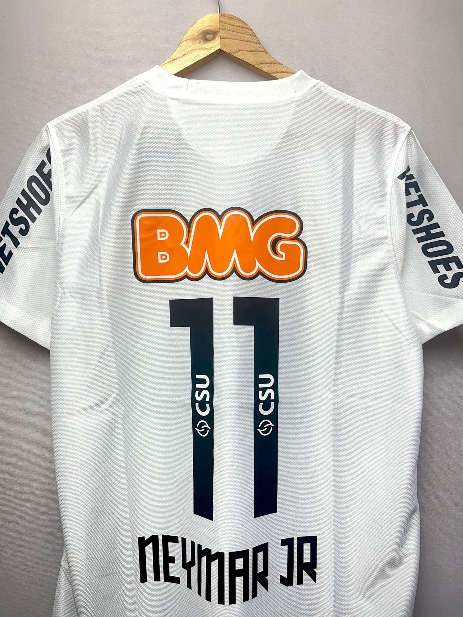 Thumbnail 4 of Neymar Santos 2011