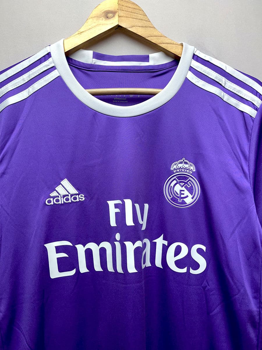 Thumbnail 2 of Ronaldo Real Madrid Away 2017/18