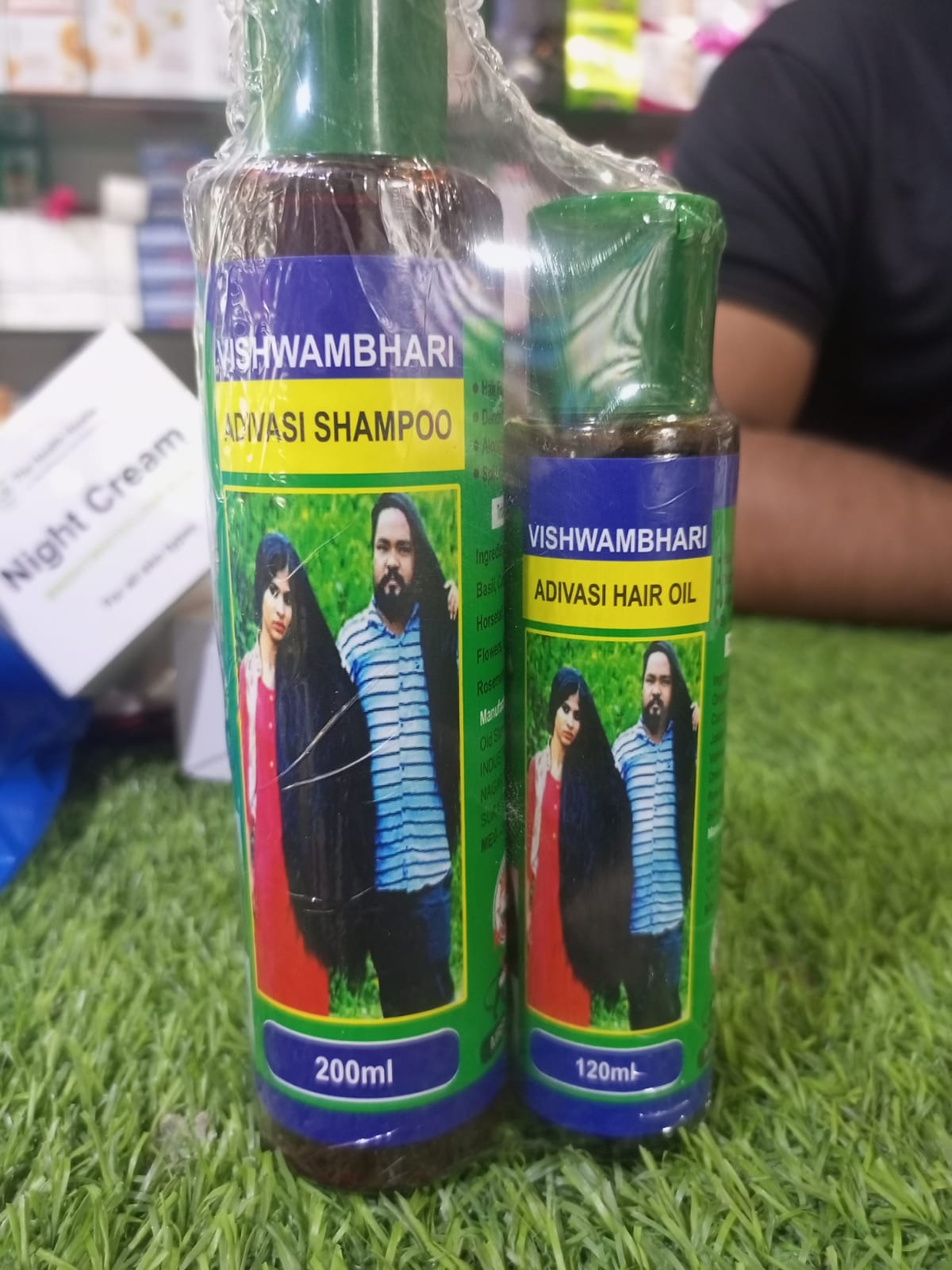 Vishwambhari Adivasi Shampoo & Hair Oil